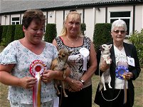 Photo of judge Mrs C Minton
with smoothcoat Bset of Breed
and Reserver Best of Breed